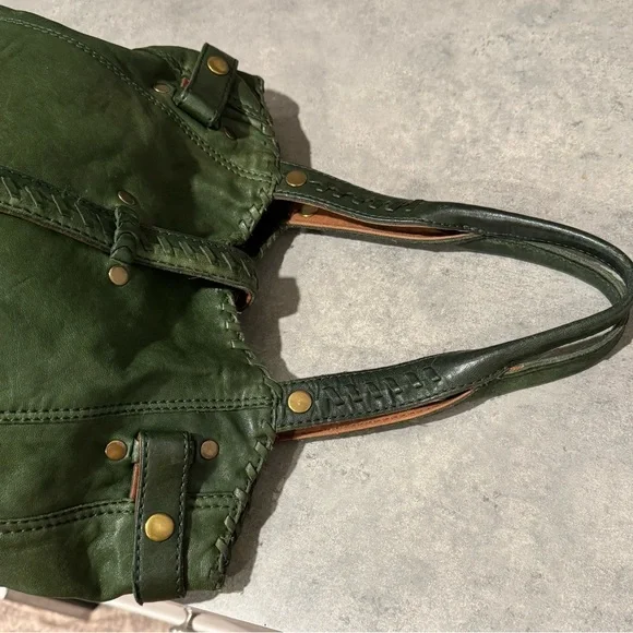 Lucky Brand Green Italian Leather Hobo! GUC!! - Picture 8 of 14